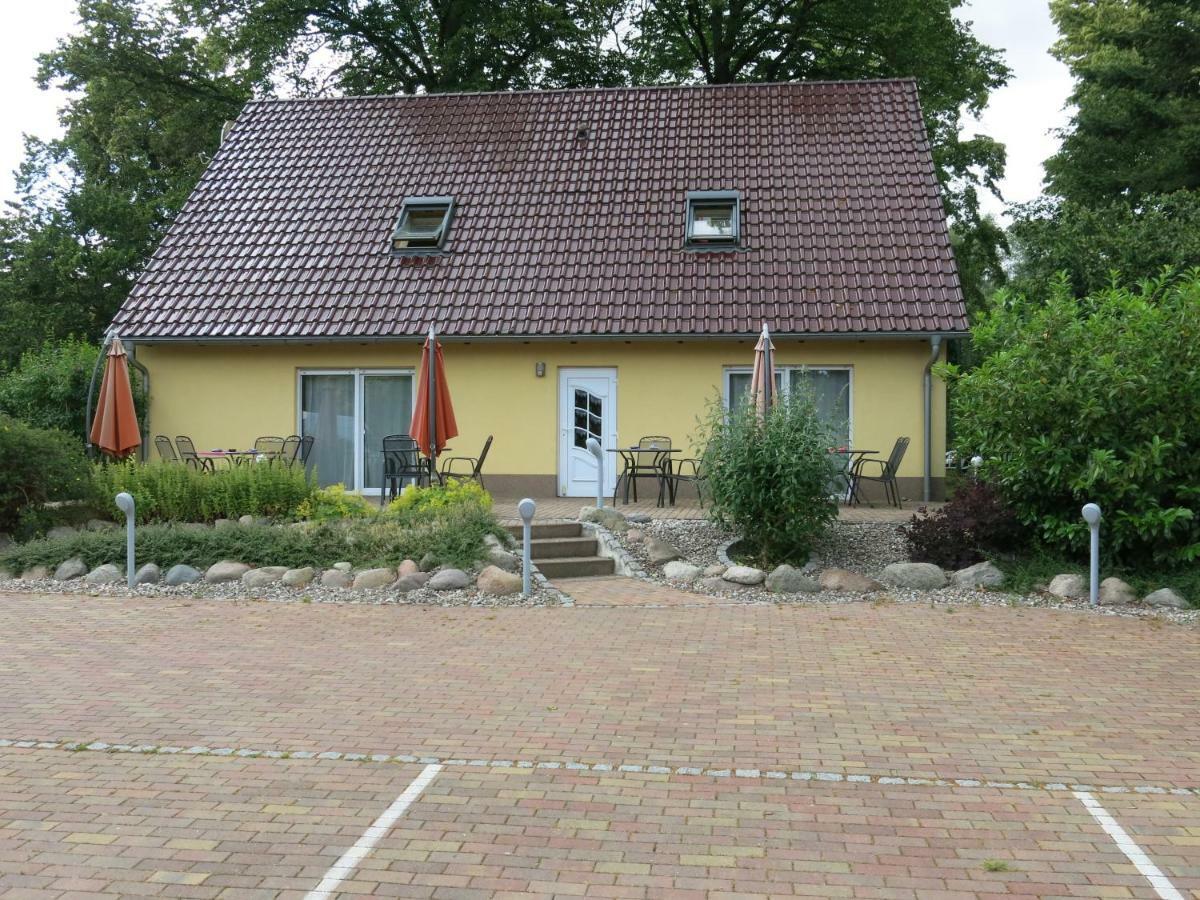 Schoelzke'S Ferienhaus Ralswiek Exterior foto
